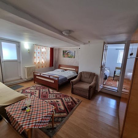 Mri Residence Κλουζ-Ναπόκα Εξωτερικό φωτογραφία
